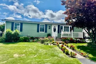 418 S Broad Mountain Ave, Frackville, PA 17931 - Photo 5