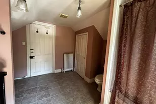 315 S Centre St, Pottsville, PA 17901 - Photo 87