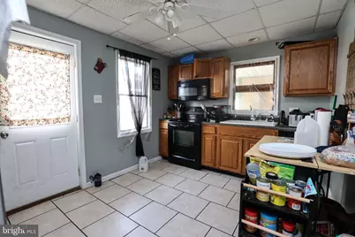 23 N Broad Mountain Avenue, Frackville, PA 17931 - Photo 5