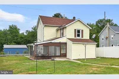 408 E Railroad Avenue, New Ringgold, PA 17960 - Photo 33
