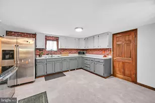408 E Railroad Ave, New Ringgold, PA 17960 - Photo 11