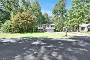 1800 Crazy Horse Dr, Auburn, PA 17922 - Photo 1