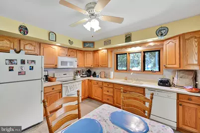 225 Morea Road, Frackville, PA 17931 - Photo 9