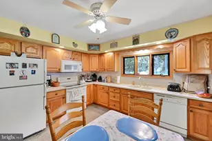 225 Morea Rd, Frackville, PA 17931 - Photo 9