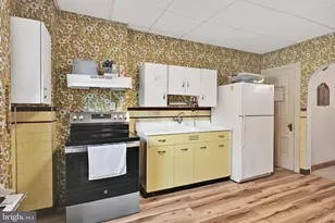 18 Mary St, Pottsville, PA 17901 - Photo 19