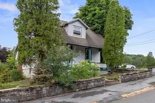 230 N 2nd St, Auburn, PA 17922 - Photo 3