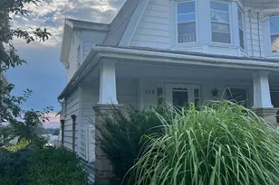 115 Queen St, Pottsville, PA 17901 - Photo 3