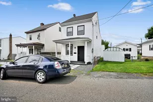120 S Middle St, Frackville, PA 17931 - Photo 7