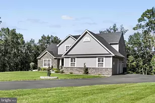 33 Cisella Dr, Pottsville, PA 17901 - Photo 5