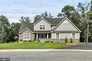 33 Cisella Dr, Pottsville, PA 17901 - Photo 3