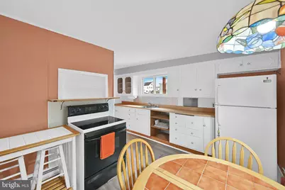 135 Broad Street, Saint Clair, PA 17970 - Photo 11