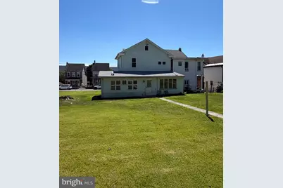 1015 E Grand Avenue, Tower City, PA 17980 - Photo 3