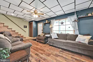 18 Bungalow St, Lavelle, PA 17943 - Photo 11