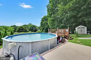 18 Bungalow St, Lavelle, PA 17943 - Photo 27