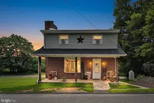 18 Bungalow St, Lavelle, PA 17943 - Photo 3