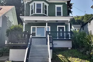 621 Schuylkill Ave, Pottsville, PA 17901 - Photo 1