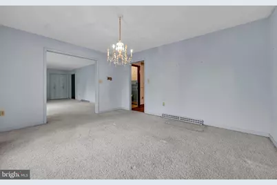 1323 Mahantongo Street, Pottsville, PA 17901 - Photo 7