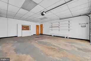 1323 Mahantongo St, Pottsville, PA 17901 - Photo 33