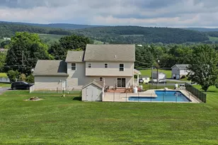 46 Mill Dr, Tamaqua, PA 18252 - Photo 3