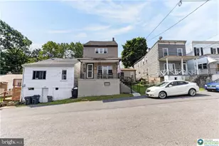 212 W Walnut St, Pottsville, PA 17901 - Photo 1