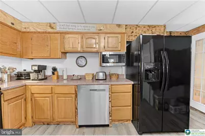 212 W Walnut Street, Pottsville, PA 17901 - Photo 9
