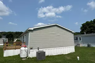 2C Frieden Manor, Schuylkill Haven, PA 17972 - Photo 3