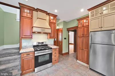 1805 Mahantongo Street, Pottsville, PA 17901 - Photo 31