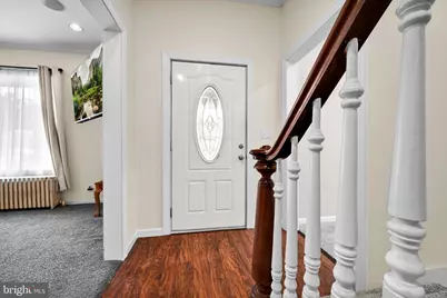 999 E Norwegian Street, Pottsville, PA 17901 - Photo 3