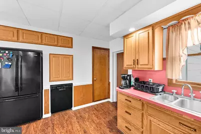 999 E Norwegian Street, Pottsville, PA 17901 - Photo 13
