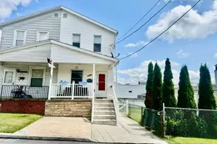 115 N 5th St, Frackville, PA 17931 - Photo 1