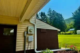 302 E Wyncoop Ave, Gordon, PA 17936 - Photo 9