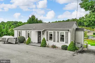590 Wynonah Dr, Auburn, PA 17922 - Photo 1