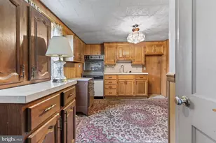 17 S Logan St, McAdoo, PA 18237 - Photo 7