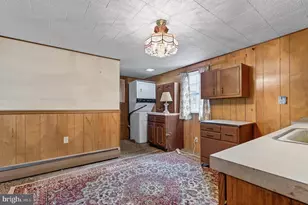 17 S Logan St, McAdoo, PA 18237 - Photo 11