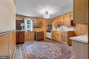 17 S Logan St, McAdoo, PA 18237 - Photo 9