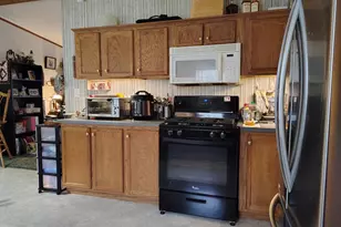 2 A Genesis Blvd, New Ringgold, PA 17960 - Photo 15