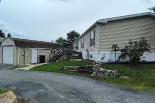 2 A Genesis Blvd, New Ringgold, PA 17960 - Photo 1