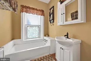 125 E Center St, Tremont, PA 17981 - Photo 37