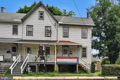 40 N Tulpehocken Street, Pine Grove, PA 17963 - Photo 3