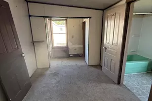 102 N Tulpehocken St, Pine Grove, PA 17963 - Photo 9