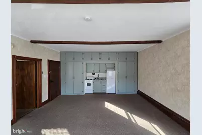 209 E Market Street #2F, Orwigsburg, PA 17961 - Photo 3
