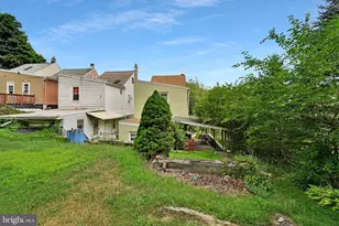 415 Boone St, Pottsville, PA 17901 - Photo 25