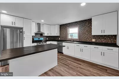 625 E Main Street, Hegins, PA 17938 - Photo 11