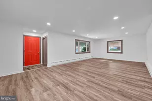 625 E Main St, Hegins, PA 17938 - Photo 9