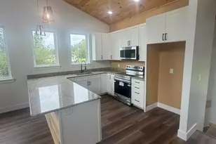 1875 Sitting Bull Dr, Auburn, PA 17922 - Photo 11