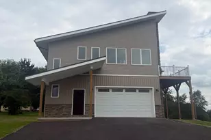 1875 Sitting Bull Dr, Auburn, PA 17922 - Photo 1