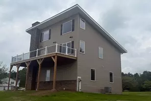 1875 Sitting Bull Dr, Auburn, PA 17922 - Photo 3