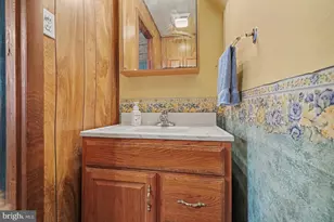101 - 103 E Coal St, Shenandoah, PA 17976 - Photo 13