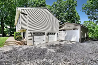 516 Coyote Drive, Auburn, PA 17922 - Photo 5