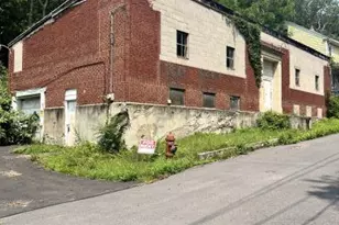 7 Mamies Ave, Pottsville, PA 17901 - Photo 1